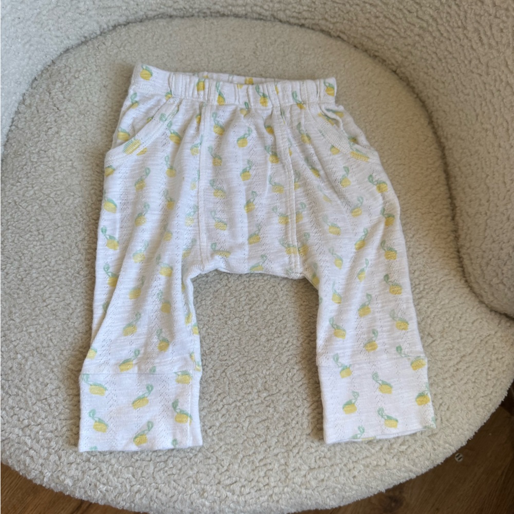 Kate Quinn White Baby Pants with Lemon Print | 6-12M